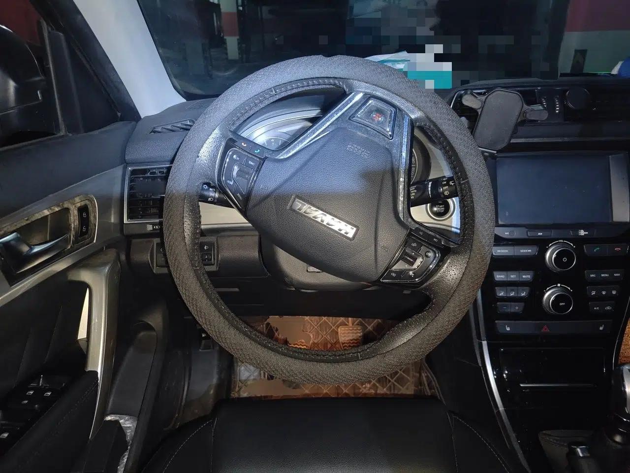 Haval H2 2016 Red Label 1.5T Manual Two-Wheel Drive Elite Model — миниатюра 10