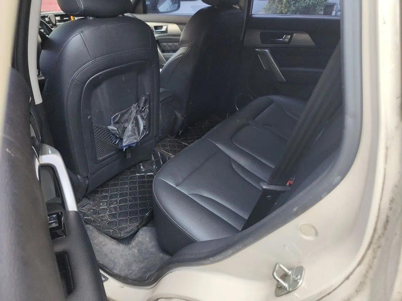 Haval H2 2014 1.5T Manual Two-Wheel Drive Elite Edition — миниатюра 17