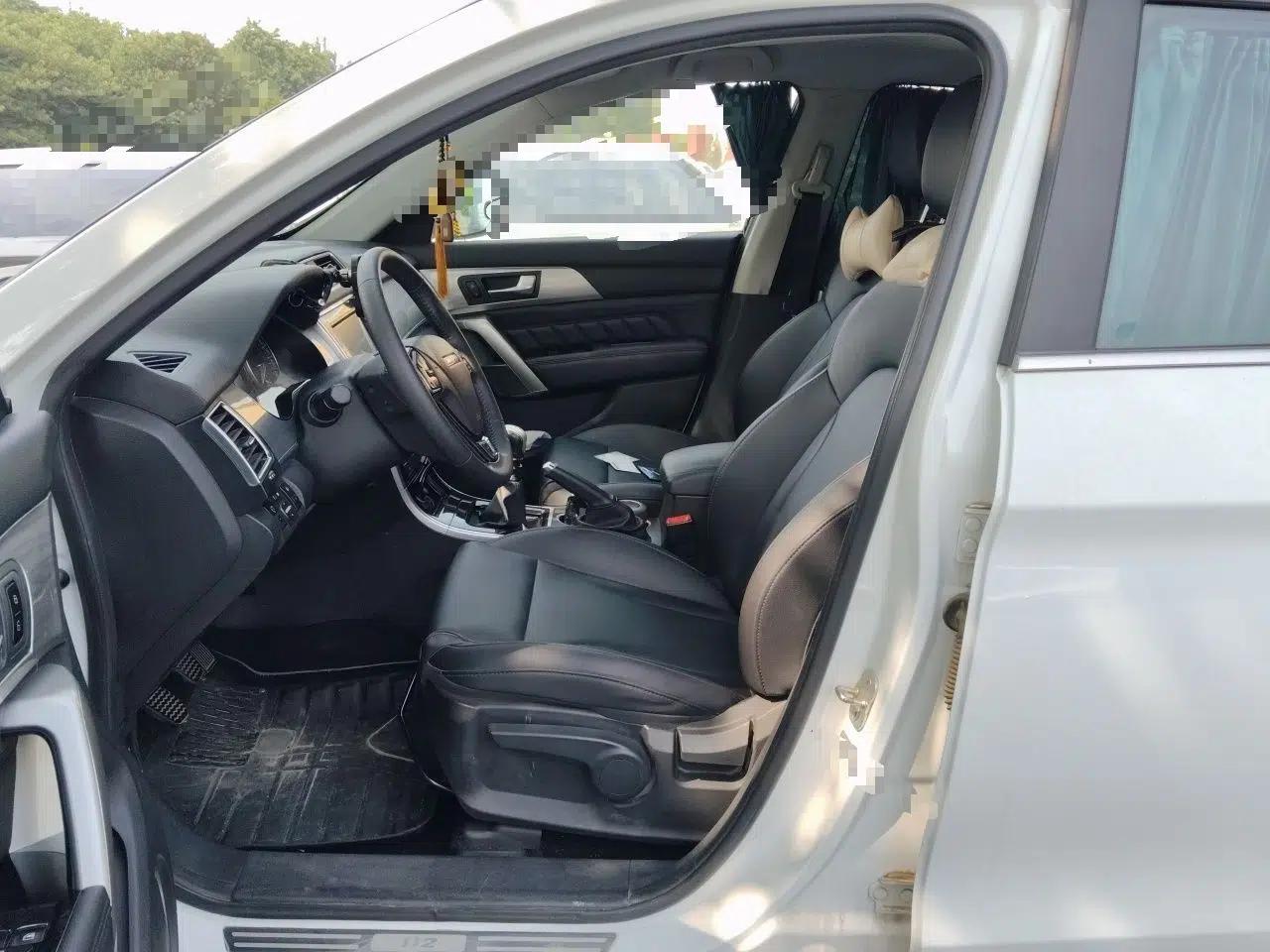 Haval H2 2014 1.5T Manual Two-Wheel Drive Elite Edition — миниатюра 19