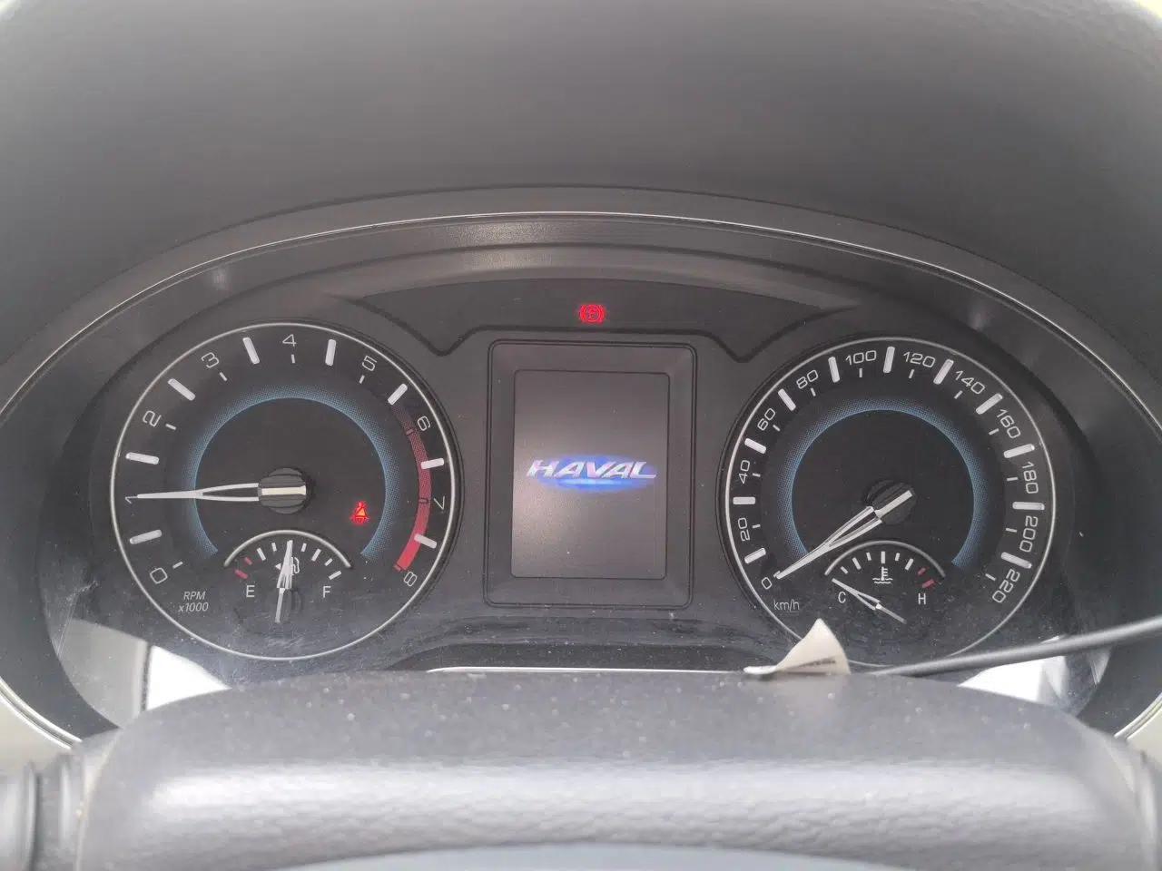 Haval H2 2017 Red-Label 1.5T Manual Two-Wheel-Drive Elite Model — миниатюра 11