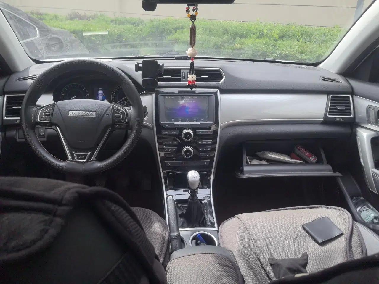 Haval H2 2017 Red-Label 1.5T Manual Two-Wheel-Drive Elite Model — миниатюра 9