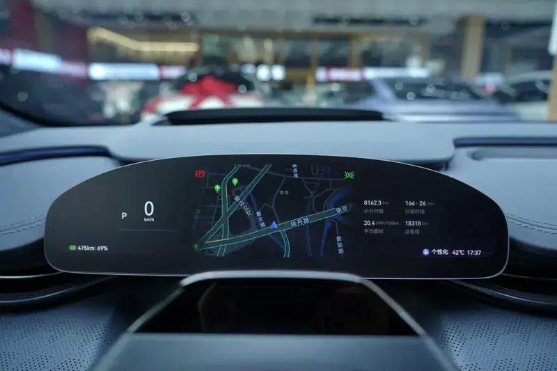 ZEEKR 001 2026 Max Edition 95kWh AWD — миниатюра 14