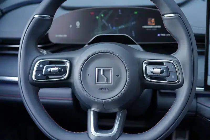 ZEEKR 001 2026 Max Edition 95kWh AWD — миниатюра 18