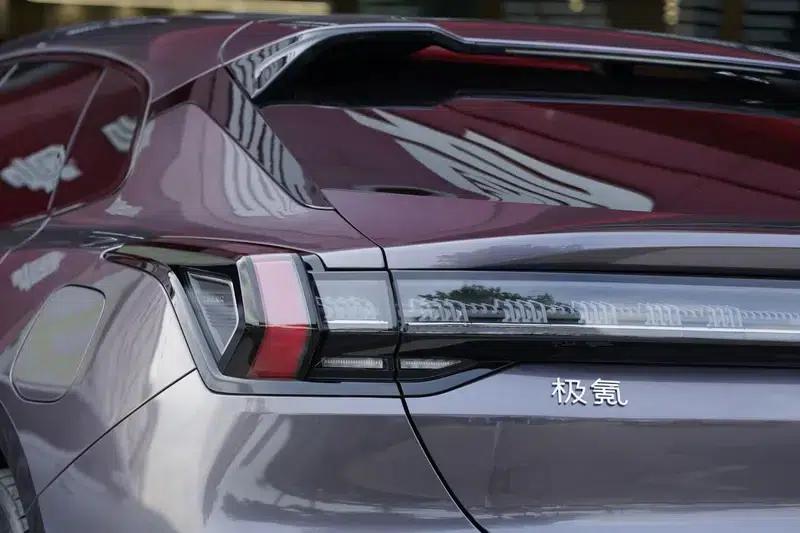 ZEEKR 001 2026 Max Edition 95kWh AWD — миниатюра 3