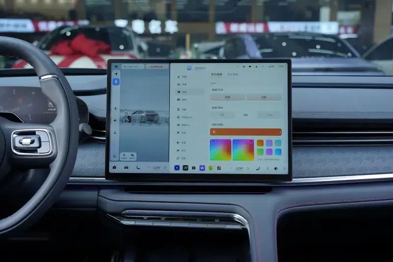 ZEEKR 001 2026 Max Edition 95kWh AWD — миниатюра 6