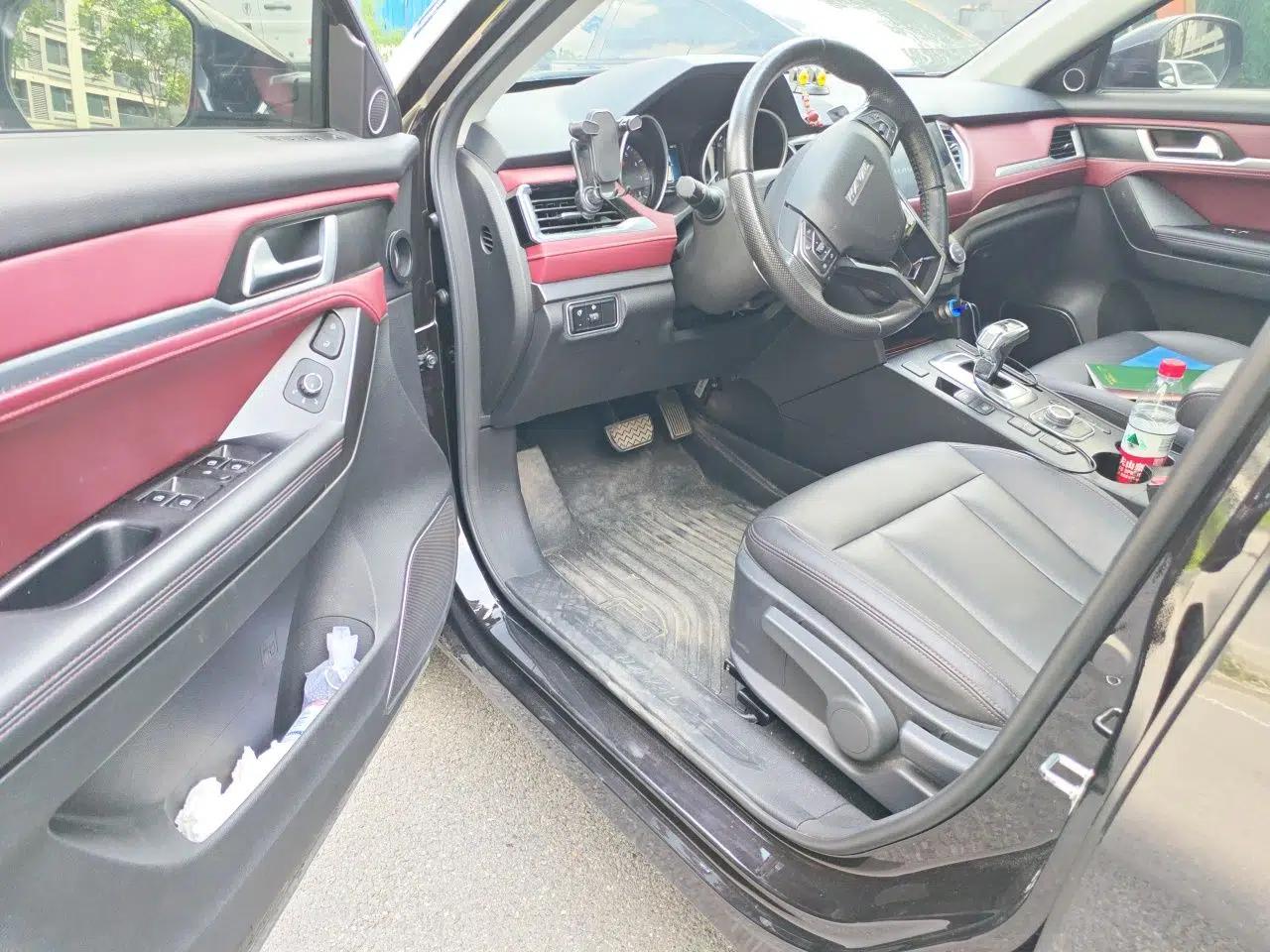 Haval H6 Coupe 2019 1.5T Automatic Two-Wheel Drive Luxury Smart Connectivity Version China VI Standard — миниатюра 16