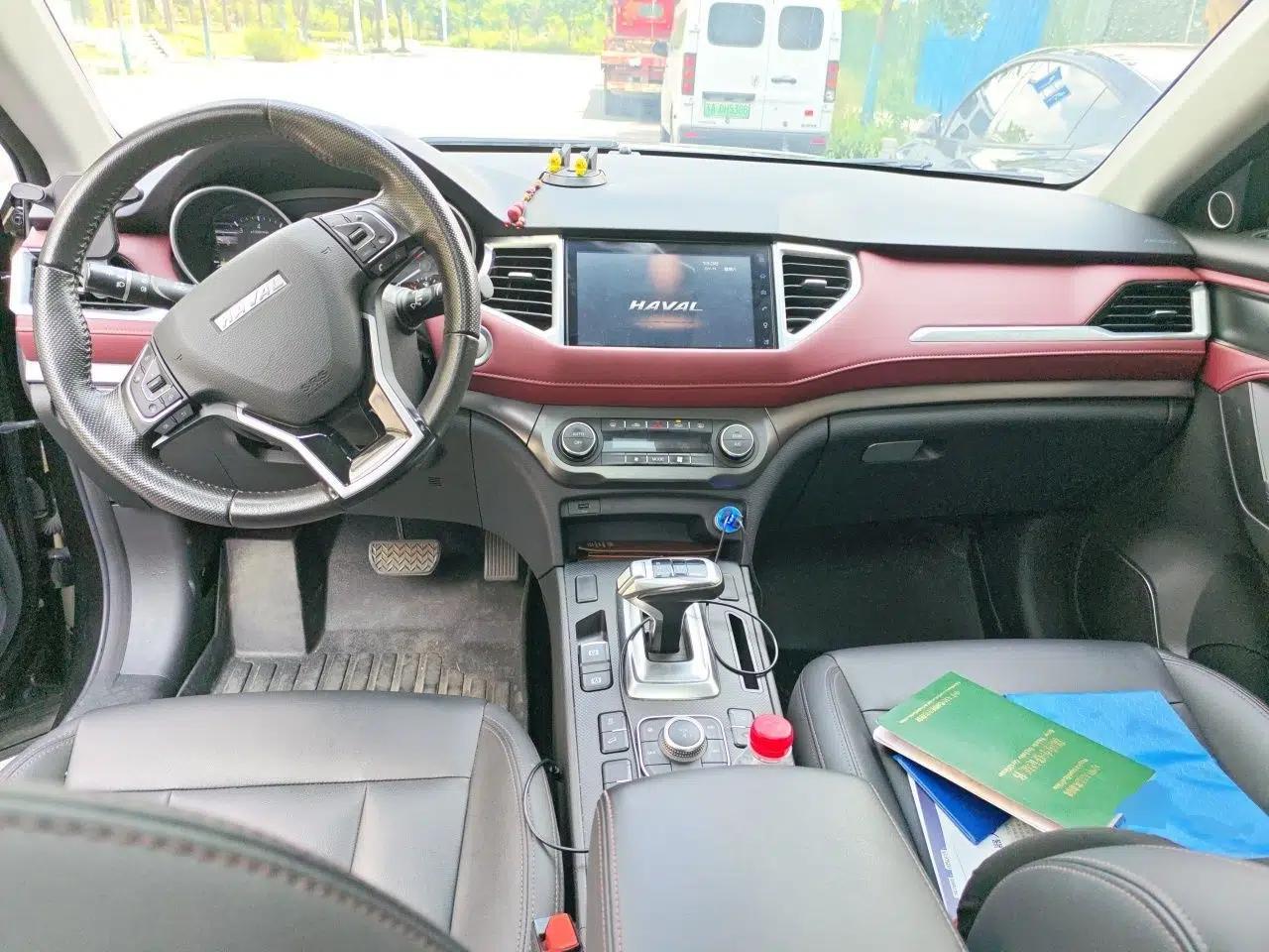 Haval H6 Coupe 2019 1.5T Automatic Two-Wheel Drive Luxury Smart Connectivity Version China VI Standard — миниатюра 9