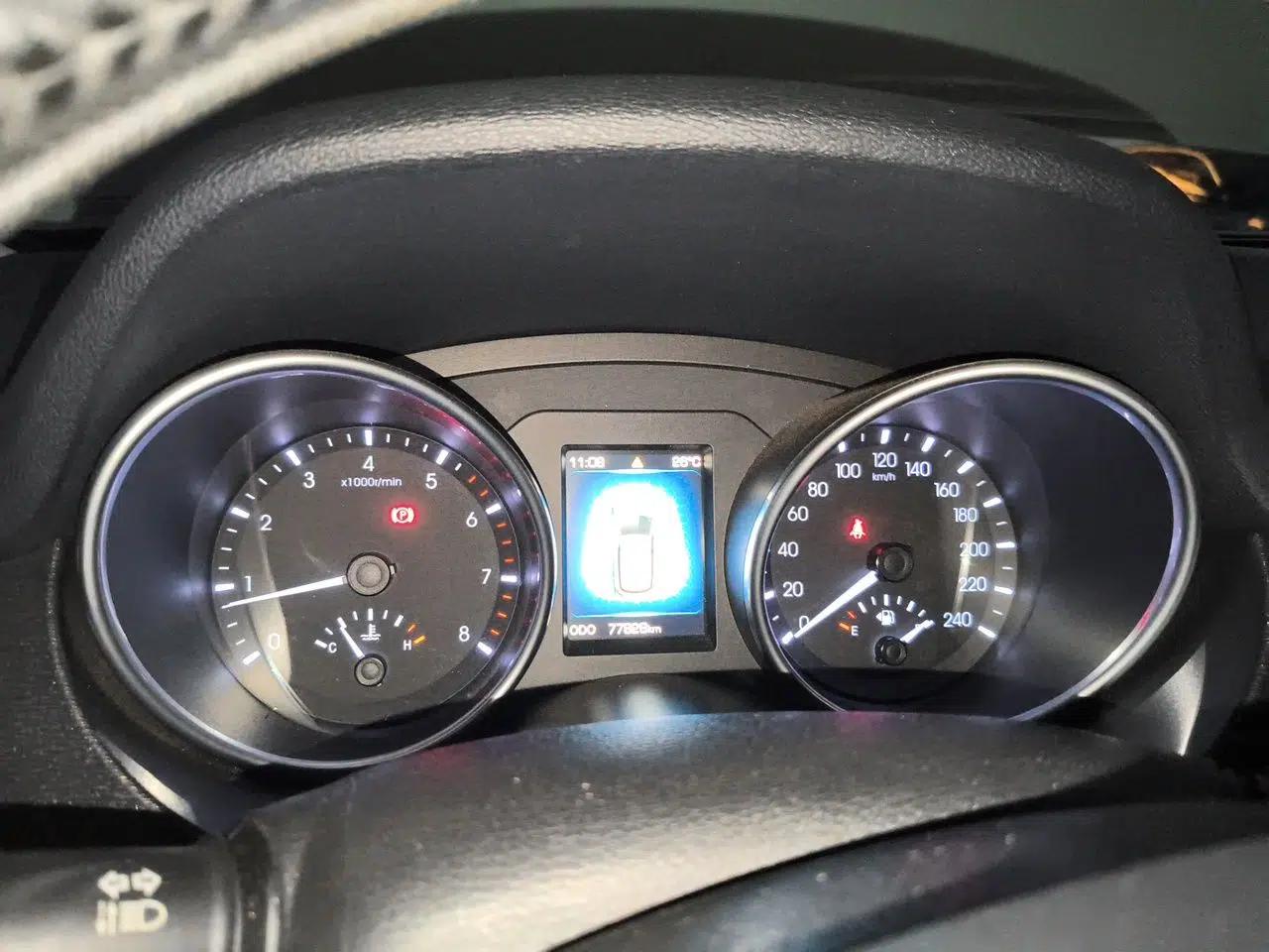 Haval H6 Coupe 2015 Blue-Label 2.0T Manual Two-Wheel Drive Prestige Model — миниатюра 11