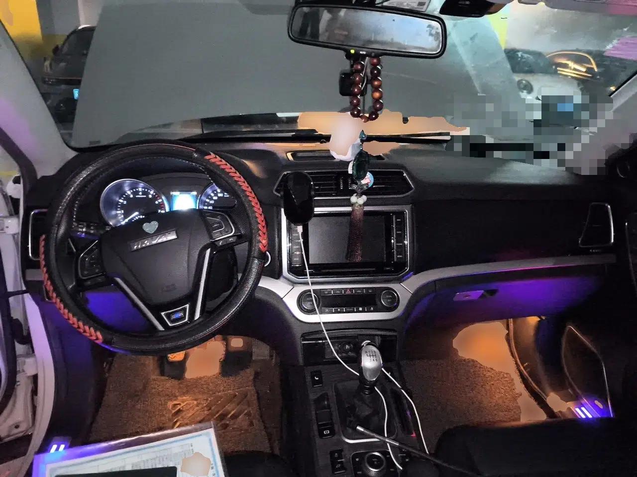 Haval H6 Coupe 2015 Blue-Label 2.0T Manual Two-Wheel Drive Prestige Model — миниатюра 9