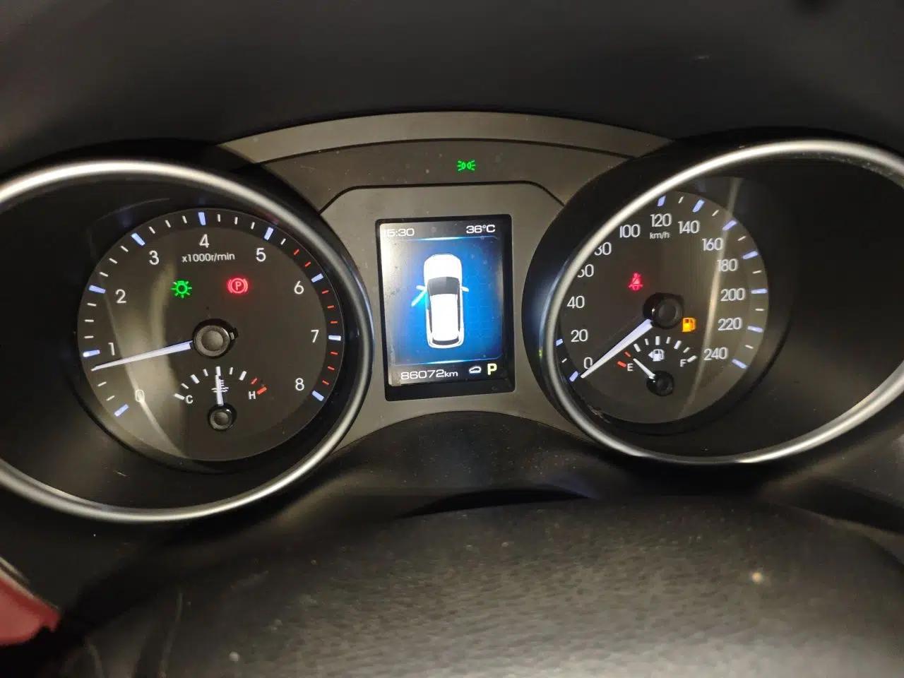 Haval H6 Coupe 2019 1.5T Automatic Two-Wheel Drive Luxury Smart Connectivity Version China V Standard — миниатюра 11