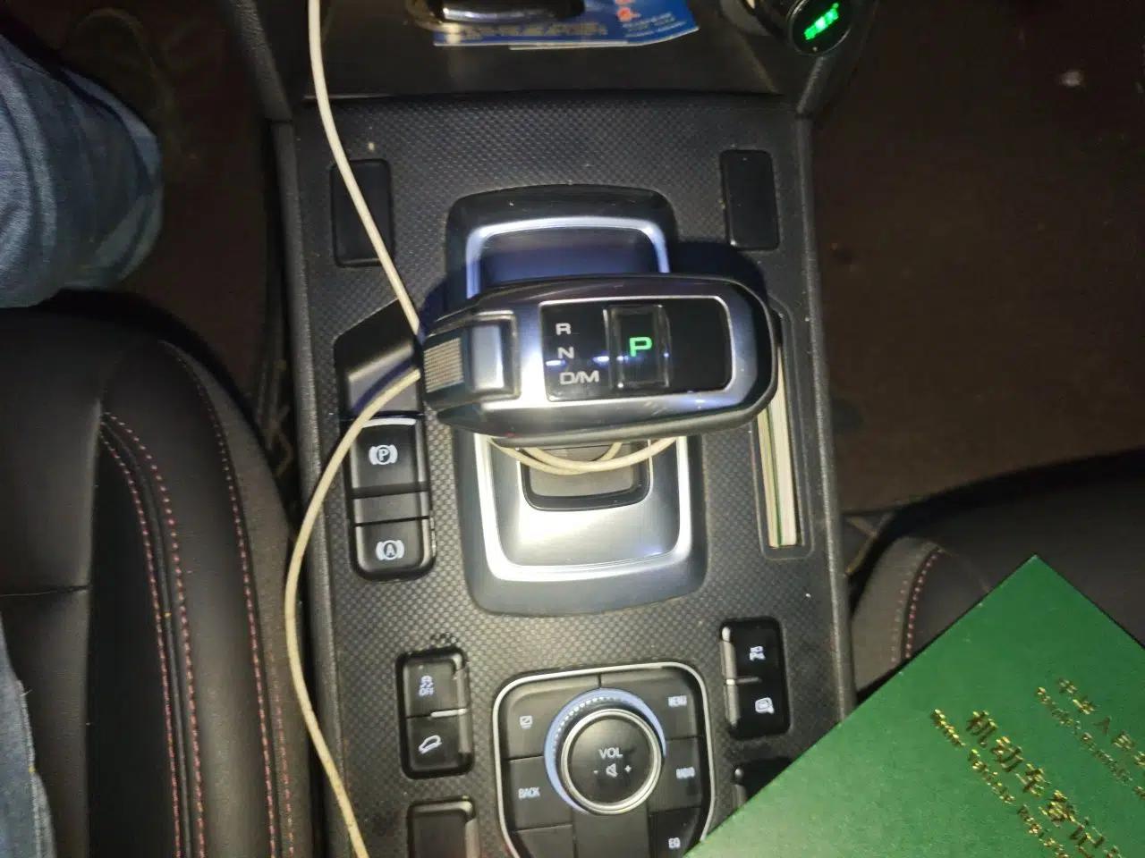 Haval H6 Coupe 2019 1.5T Automatic Two-Wheel Drive Luxury Smart Connectivity Version China V Standard — миниатюра 14