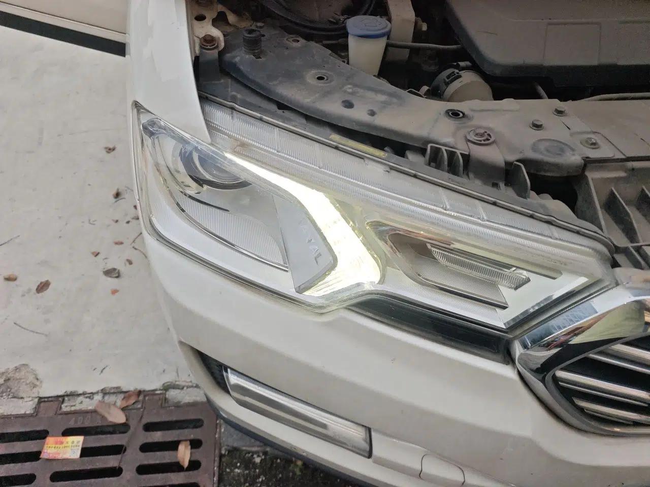 Haval H7 2016 Blue-Label H7 2.0T Automatic Luxury Model — миниатюра 7