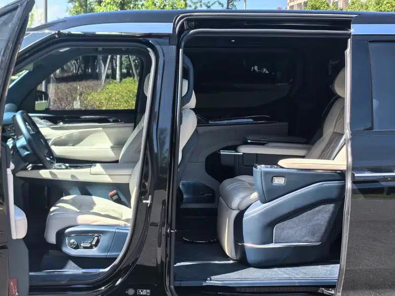 ZEEKR 009 2024 Model, Six-Seat Executive Edition, Four-Wheel Drive, 140kWh — миниатюра 8