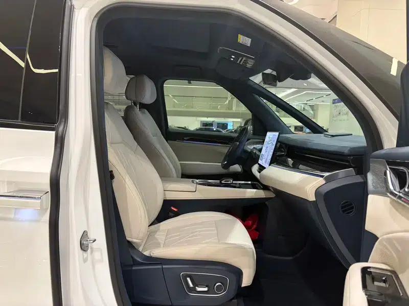ZEEKR 009 2024 Model, 7-Seat Aisle Version, 2WD, 108kWh — миниатюра 17