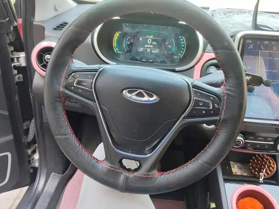 Little Ant 2019 4-seater Smart Edition 35kWh — миниатюра 15