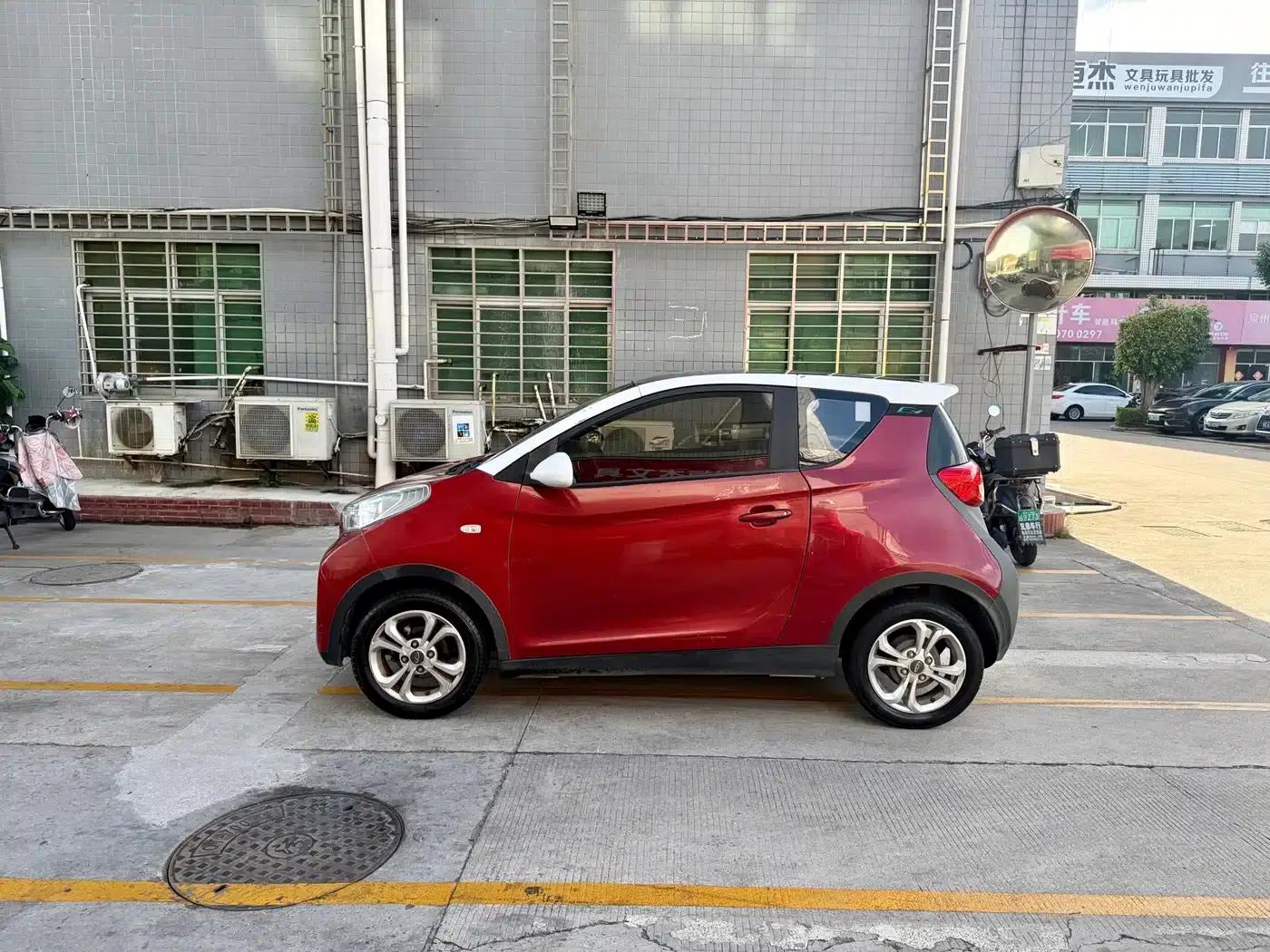 Little Ant 2018 400 4-seater Smart Edition — миниатюра 3