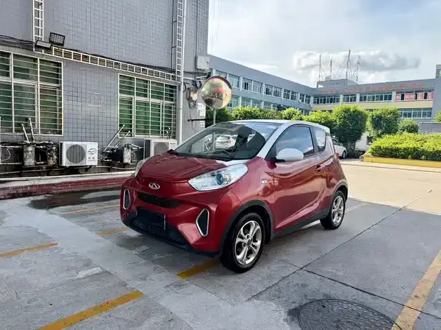 Little Ant 2018 400 4-seater Smart Edition