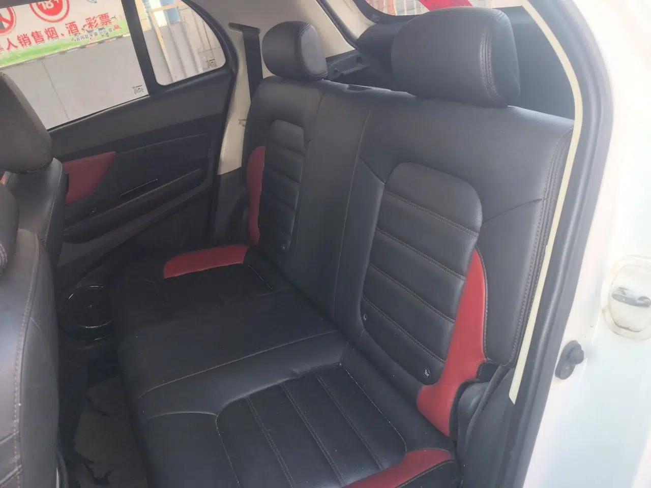 Haval H1 2015 1.5L Manual Luxury Model — миниатюра 17