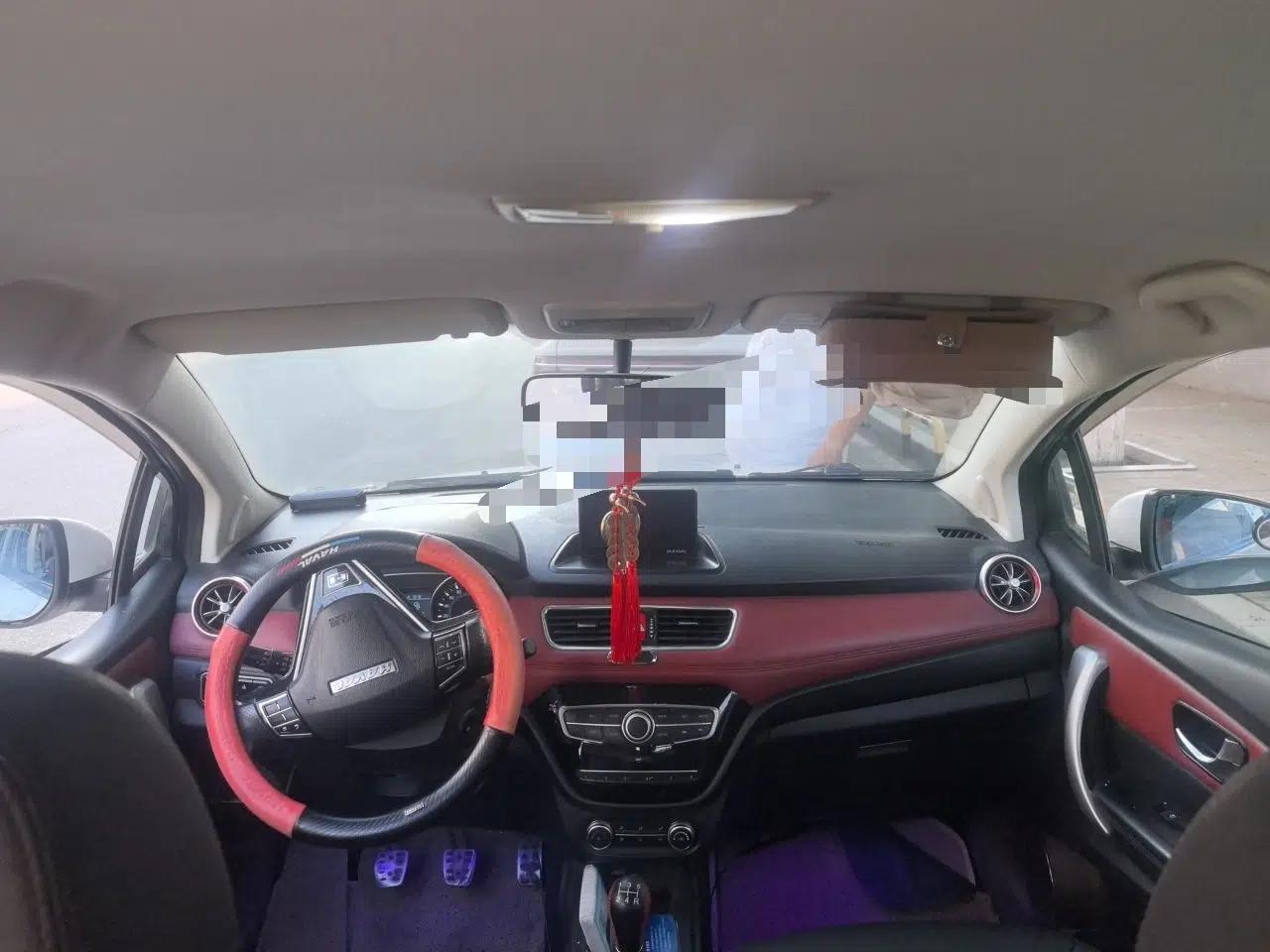Haval H1 2015 1.5L Manual Luxury Model — миниатюра 18