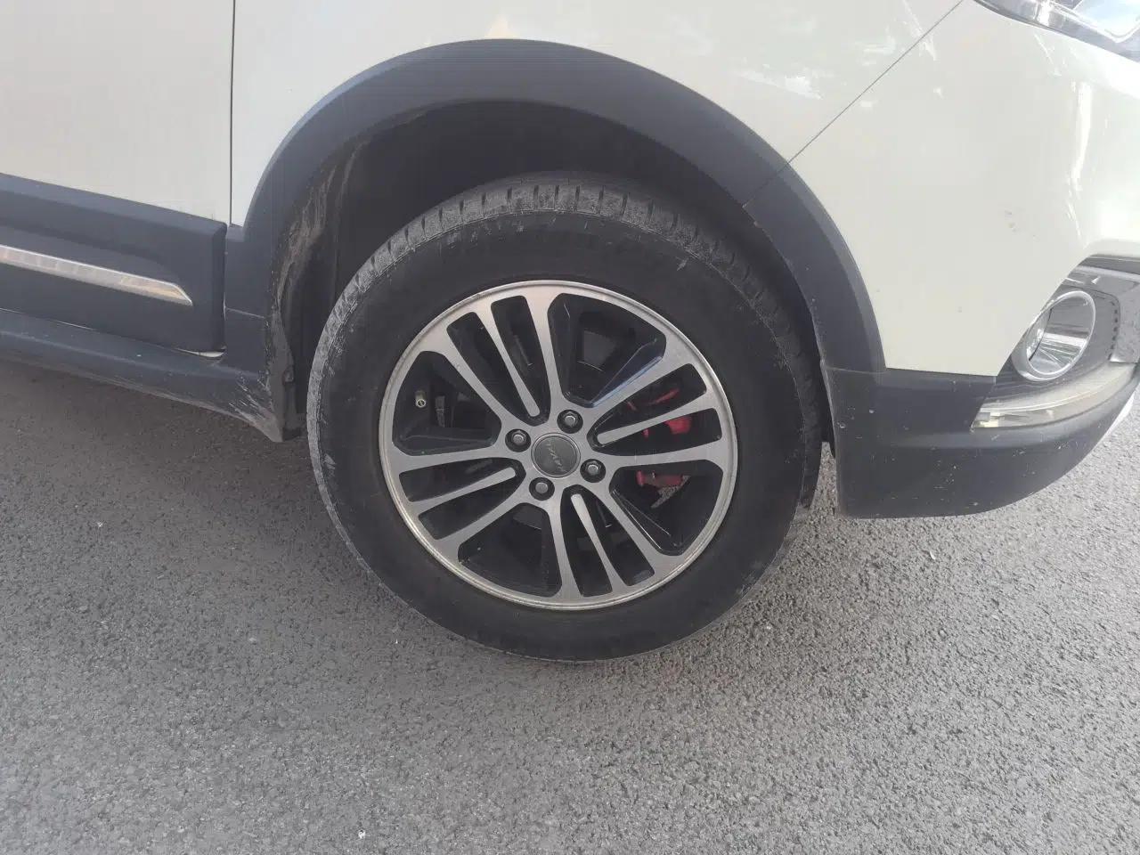 Haval H1 2015 1.5L Manual Luxury Model — миниатюра 8