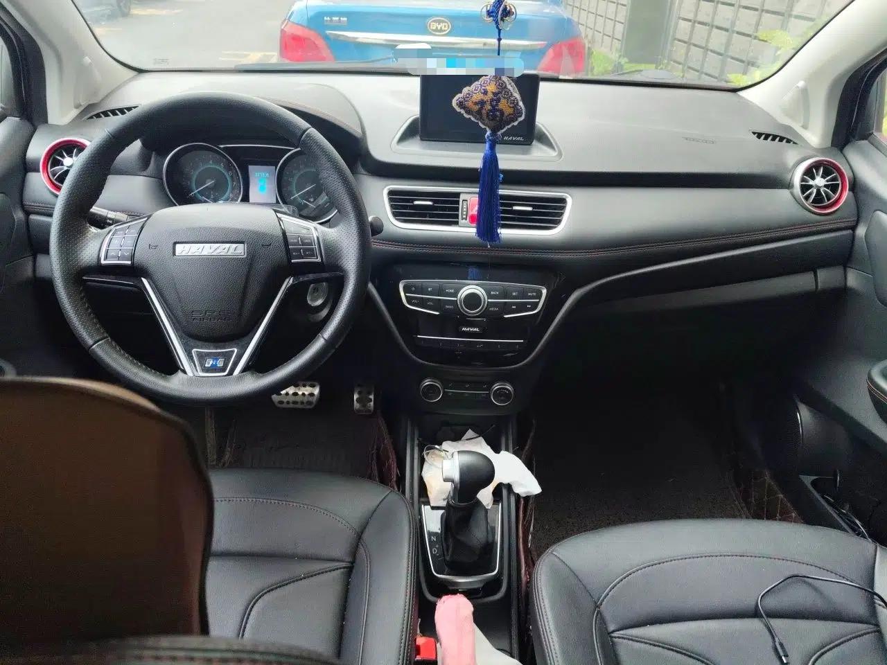 Haval H1 2017 Blue-Label 1.5L AMT Luxury Model — миниатюра 9