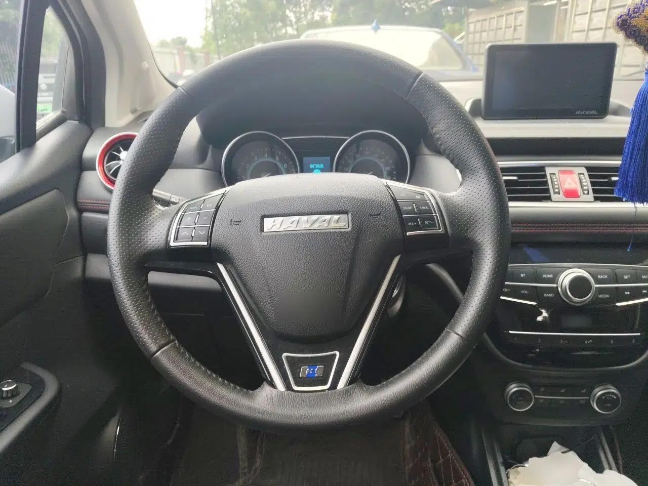 Haval H1 2017 Blue-Label 1.5L AMT Luxury Model — миниатюра 10