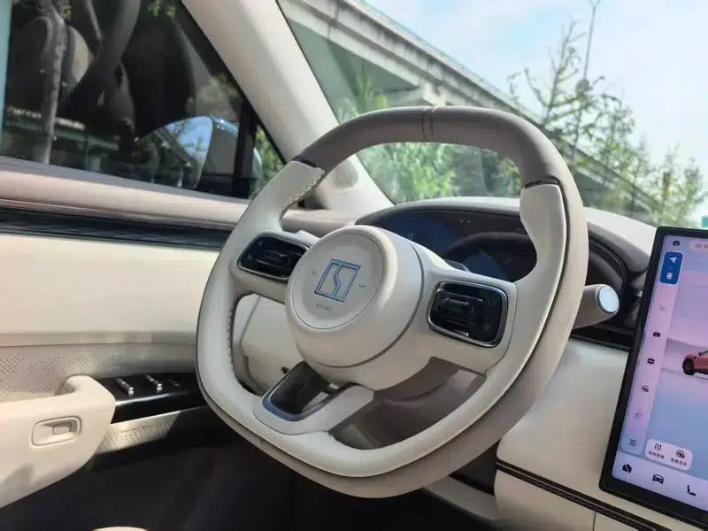 ZEEKR 7X 2025 75kWh Rear-Wheel Drive Intelligent Driving Edition — миниатюра 8