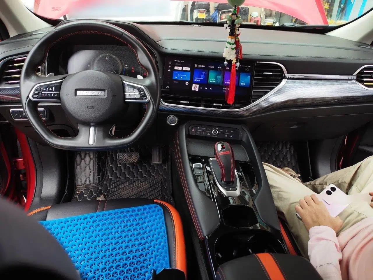 Haval F7x 2021 2.0T Two-Wheel Drive Smart & Trendy Edition — миниатюра 9