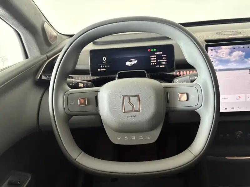ZEEKR X 2025 Five-Seat AWD Sport Edition — миниатюра 11