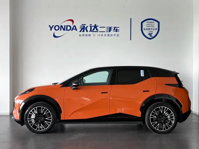 ZEEKR X 2025 Five-Seat AWD Sport Edition — миниатюра 3