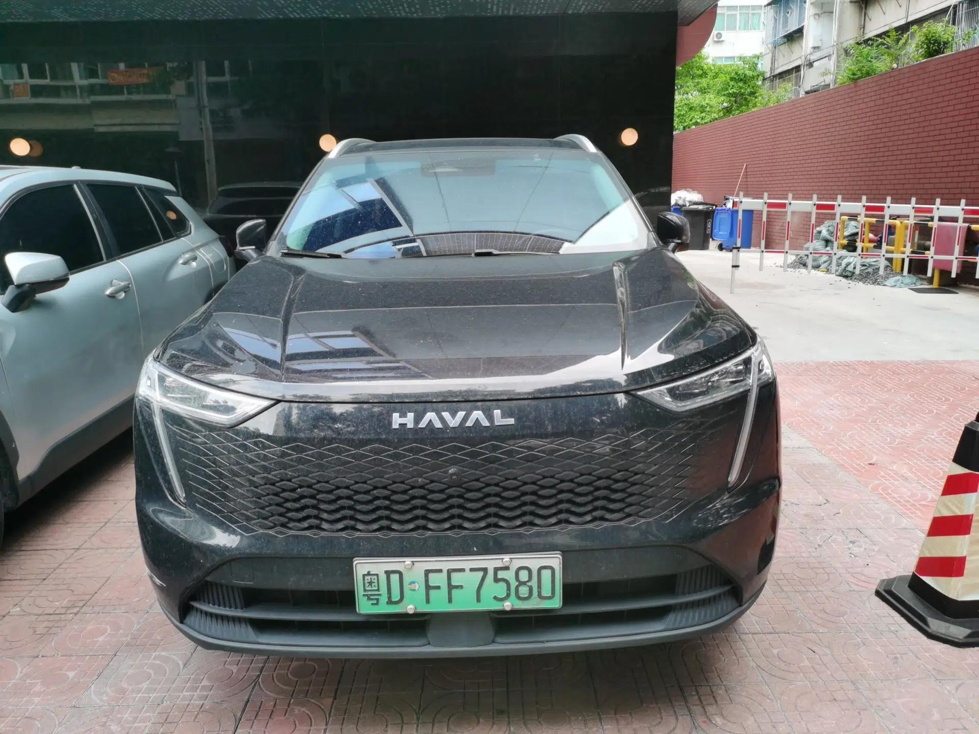 Haval Fierce Dragon Max 2023 1.5L Hi4 105 Four-Wheel Drive Navigation Edition — миниатюра 2