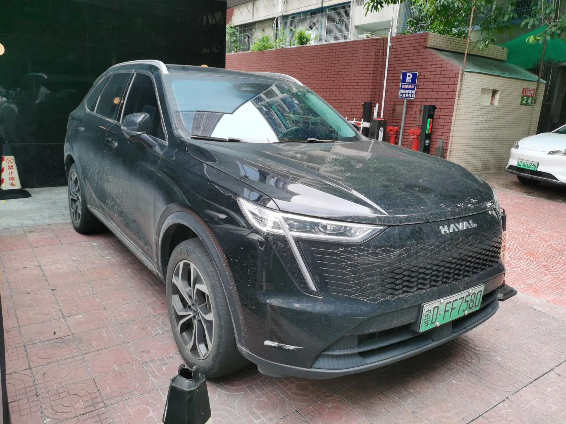 Haval Fierce Dragon Max 2023 1.5L Hi4 105 Four-Wheel Drive Navigation Edition — миниатюра 3