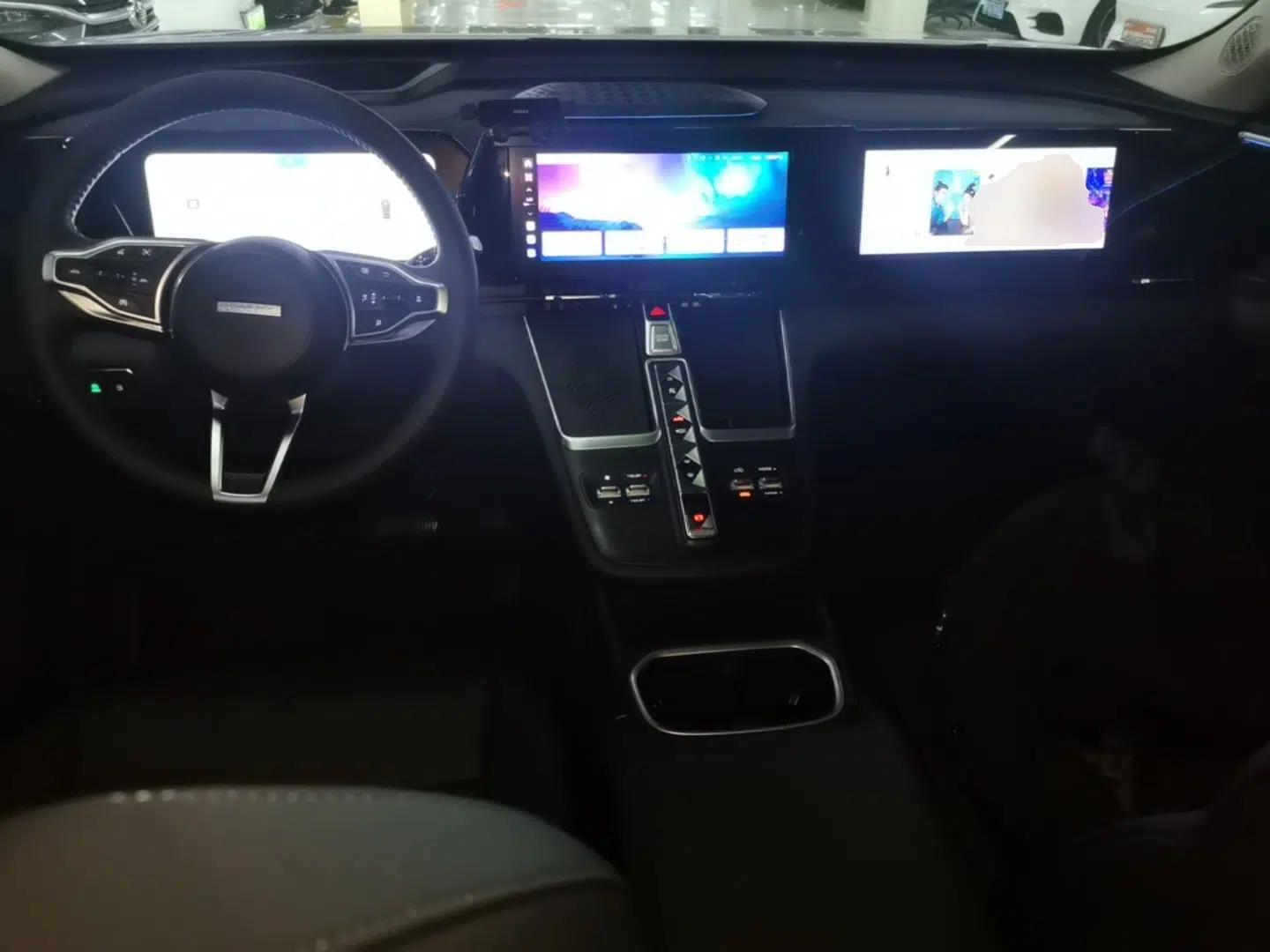 Haval Fierce Dragon Max 2023 1.5L Hi4 105 Four-Wheel Drive Smart Flagship Edition — миниатюра 12