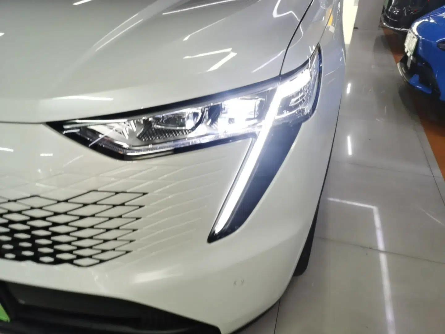 Haval Fierce Dragon Max 2023 1.5L Hi4 105 Four-Wheel Drive Smart Flagship Edition — миниатюра 8
