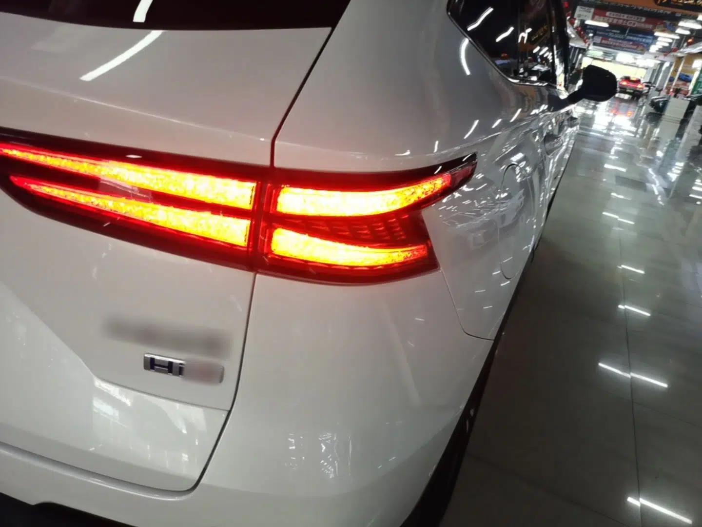 Haval Fierce Dragon Max 2023 1.5L Hi4 105 Four-Wheel Drive Smart Flagship Edition — миниатюра 9