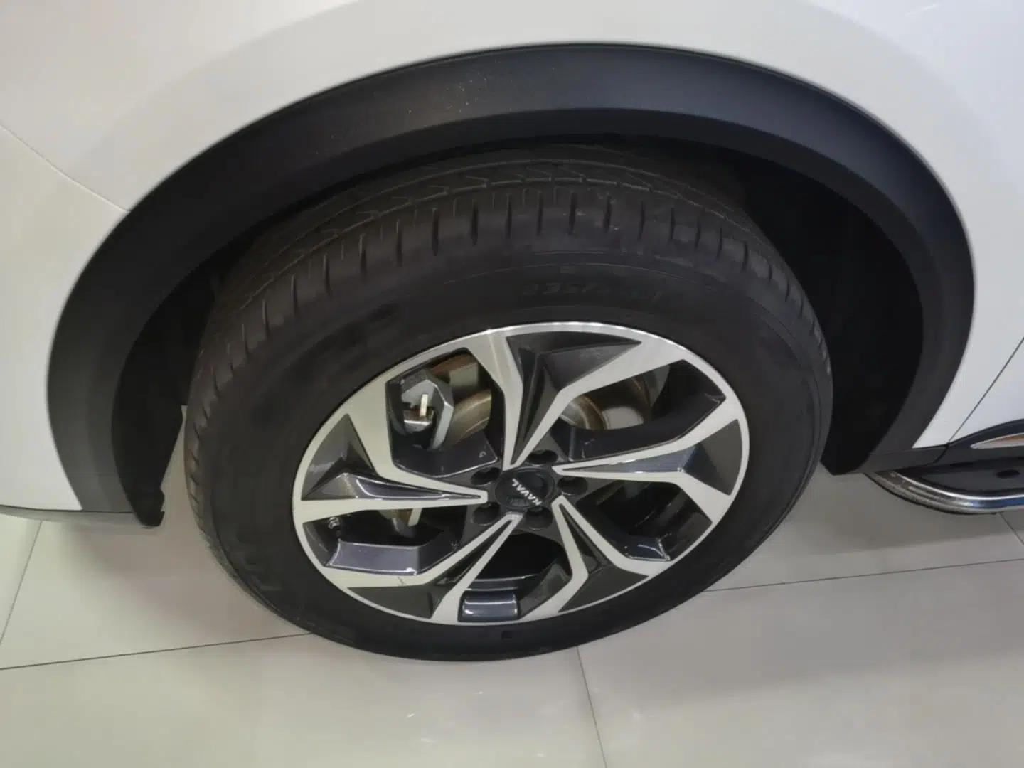 Haval Fierce Dragon Max 2023 1.5L Hi4 105 Four-Wheel Drive Smart Flagship Edition — миниатюра 10