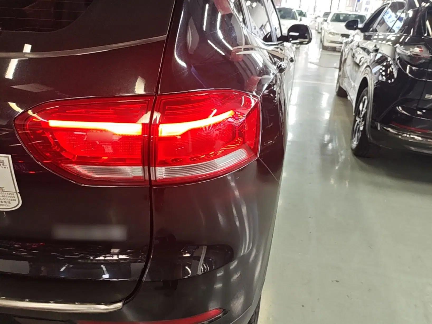 Haval H2s 2018 Red-Label 1.5T Dual-Clutch ZhiShang Model — миниатюра 9