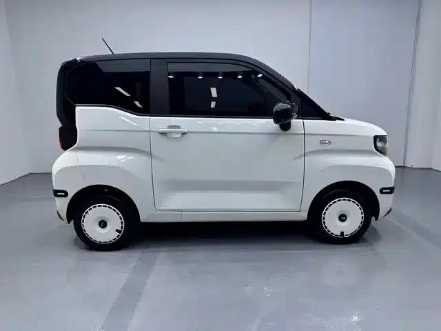 QQ Ice Cream 2024 Model (Facelift) 170km/h Sundae — миниатюра 8