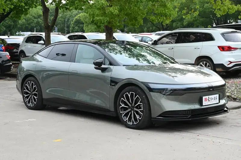 ZEEKR 007 2025 Long Range Rear-Wheel Drive Intelligent Driving Edition 100kWh — миниатюра 3