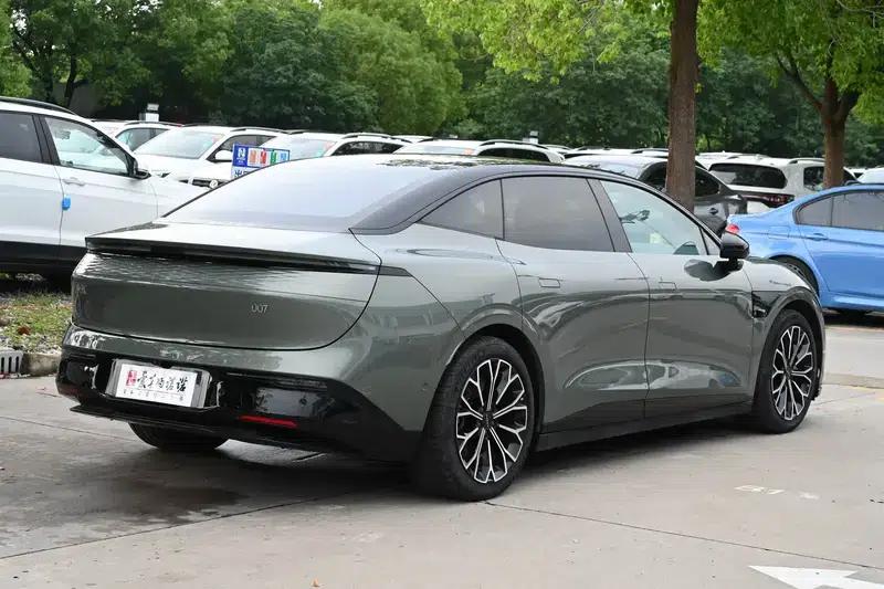 ZEEKR 007 2025 Long Range Rear-Wheel Drive Intelligent Driving Edition 100kWh — миниатюра 5