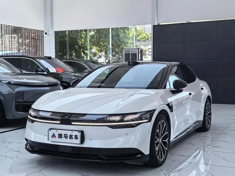ZEEKR 007 2025 Long Range Rear-Wheel Drive Intelligent Driving Edition 100kWh — миниатюра 1