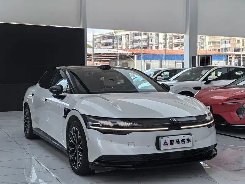 ZEEKR 007 2025 Long Range Rear-Wheel Drive Intelligent Driving Edition 100kWh — миниатюра 3