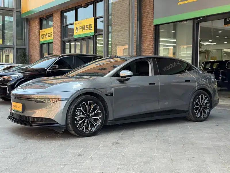 ZEEKR 007 2024 Rear-Wheel Drive Intelligent Driving Edition 100kWh — миниатюра 11