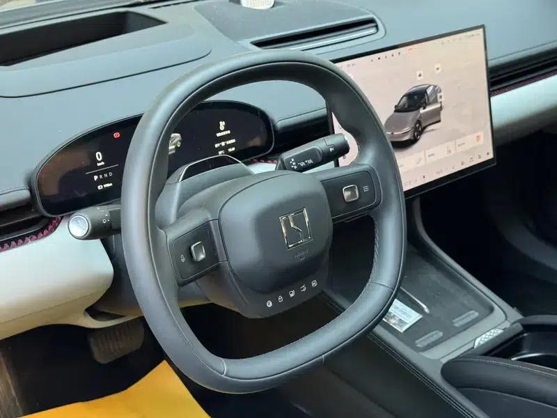 ZEEKR 007 2024 Rear-Wheel Drive Intelligent Driving Edition 100kWh — миниатюра 14