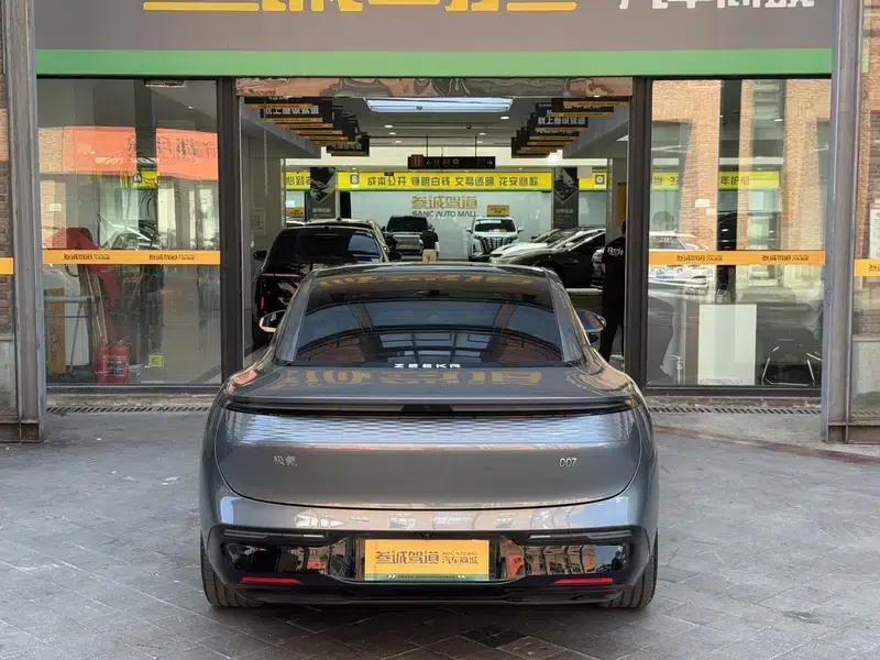 ZEEKR 007 2024 Rear-Wheel Drive Intelligent Driving Edition 100kWh — миниатюра 5