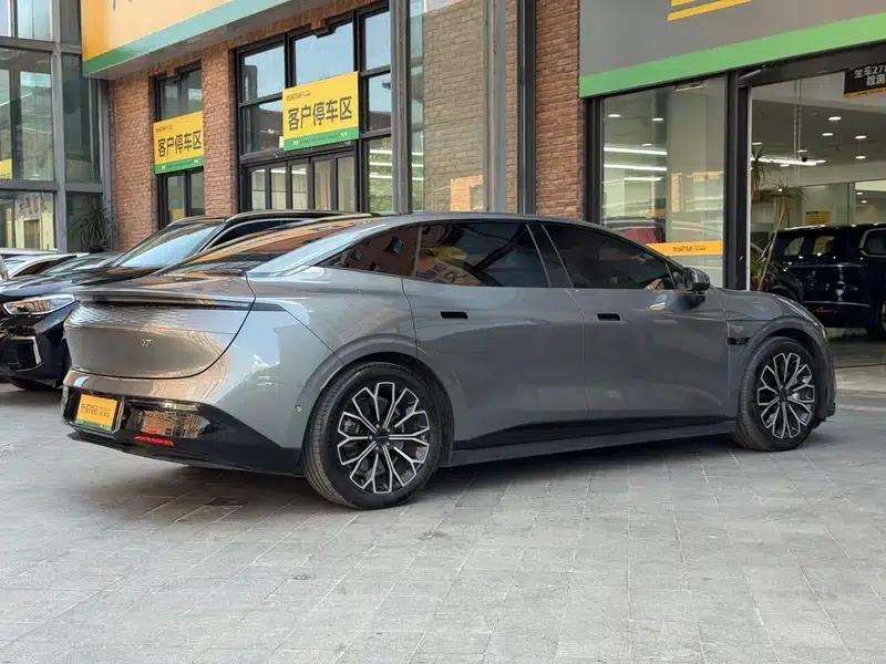 ZEEKR 007 2024 Rear-Wheel Drive Intelligent Driving Edition 100kWh — миниатюра 6