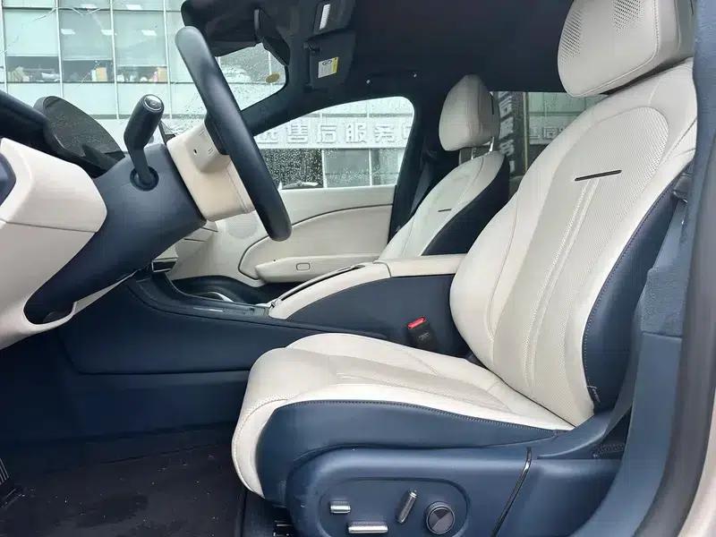 ZEEKR 007 2024 Rear-Wheel Drive Enhanced Version 75kWh — миниатюра 10