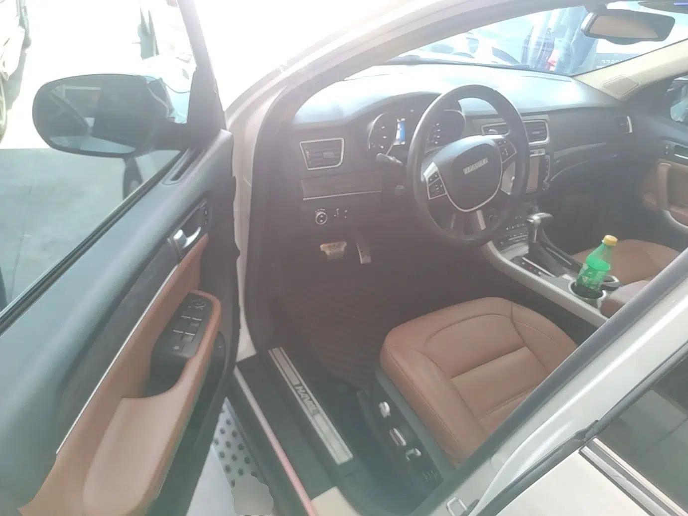 Haval H8 2015 2.0T Four-Wheel Drive Elite Model — миниатюра 23