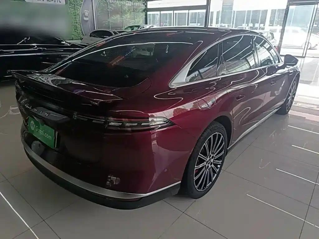Fengyun A9L 2025 All-Wheel Drive High-Performance Peak Edition — миниатюра 7