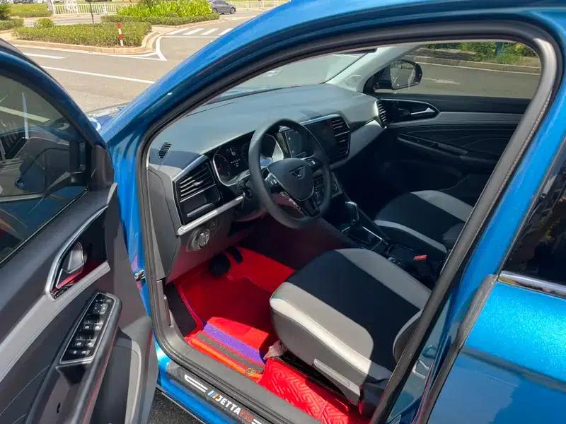 Jetta VS5 2022 280TSI Automatic Enjoy Edition — миниатюра 16